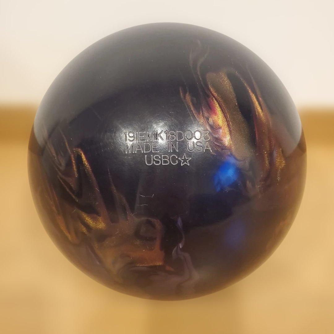 新品　ジエンペラーブラック ボウリングボール16ポンド0オンス