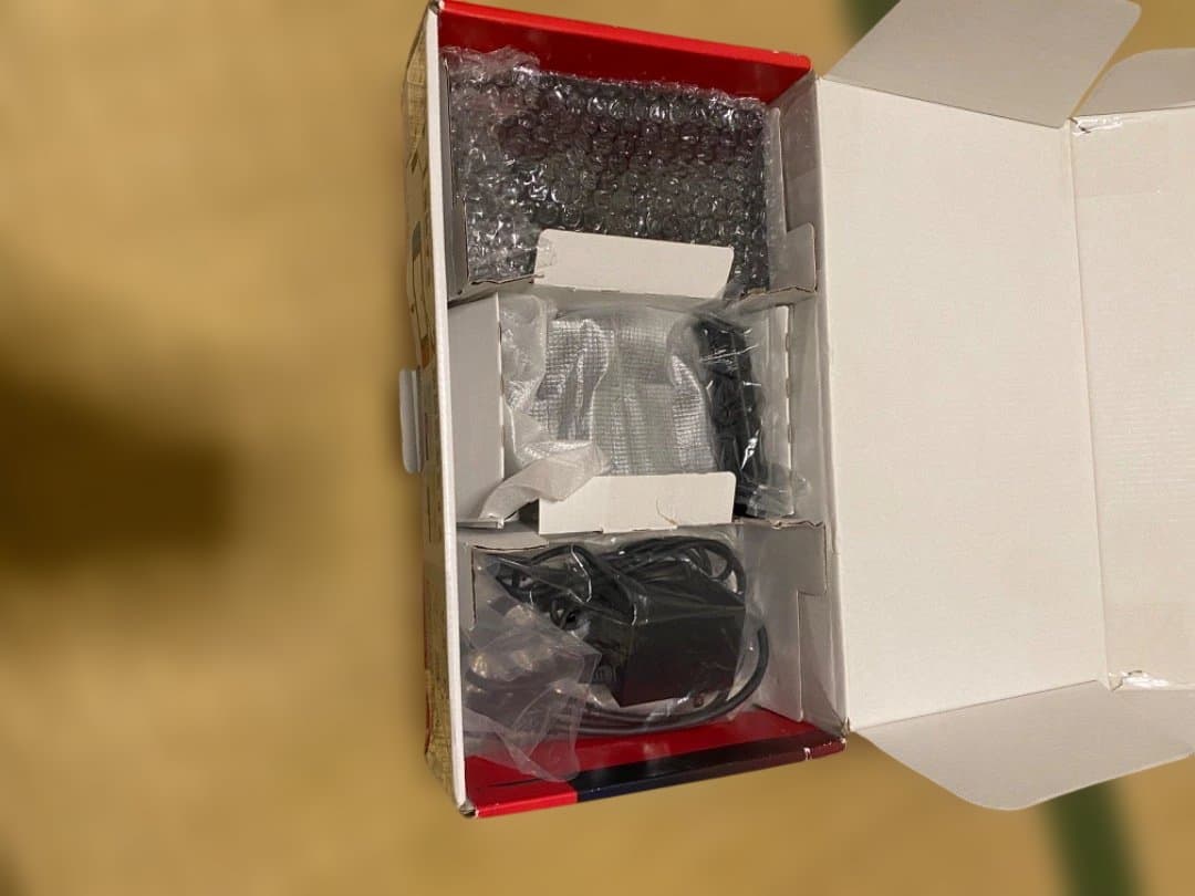 Nintendo Switch Initendo switch