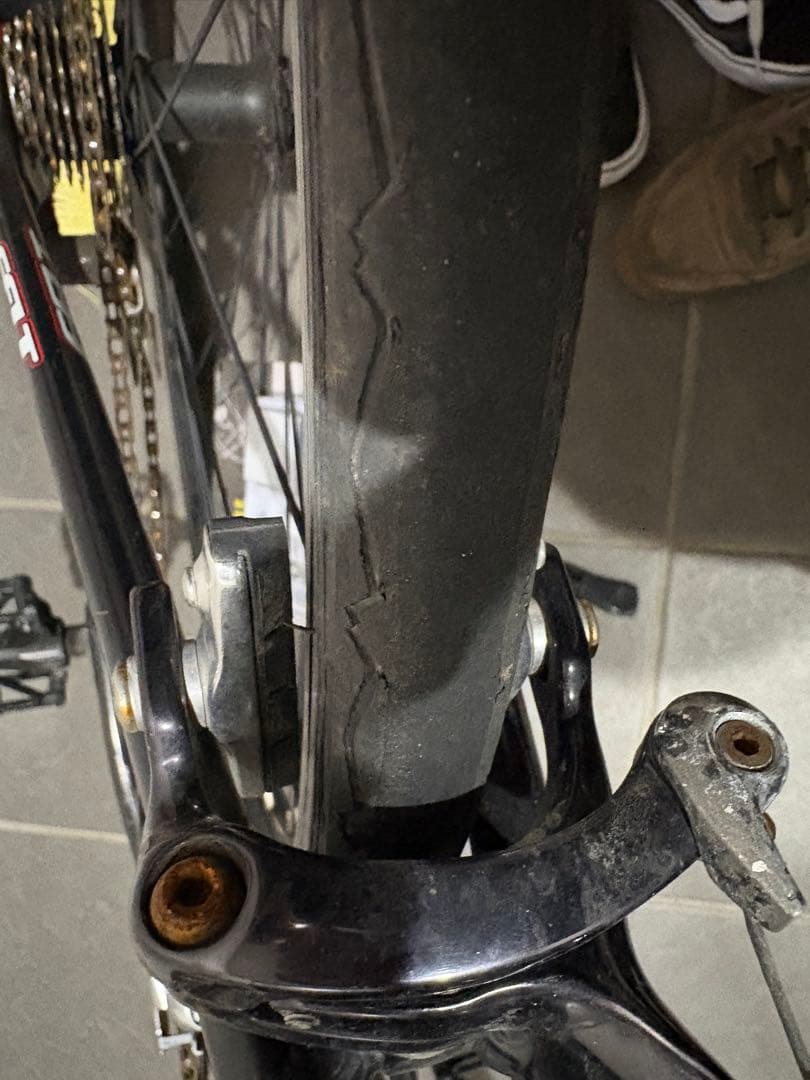 FELT ロードバイク Shimano 105 tiagra