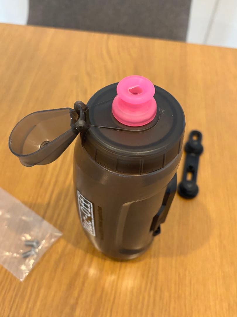 FIDLOCK Muc Off ウォーターボトル 数量限定品