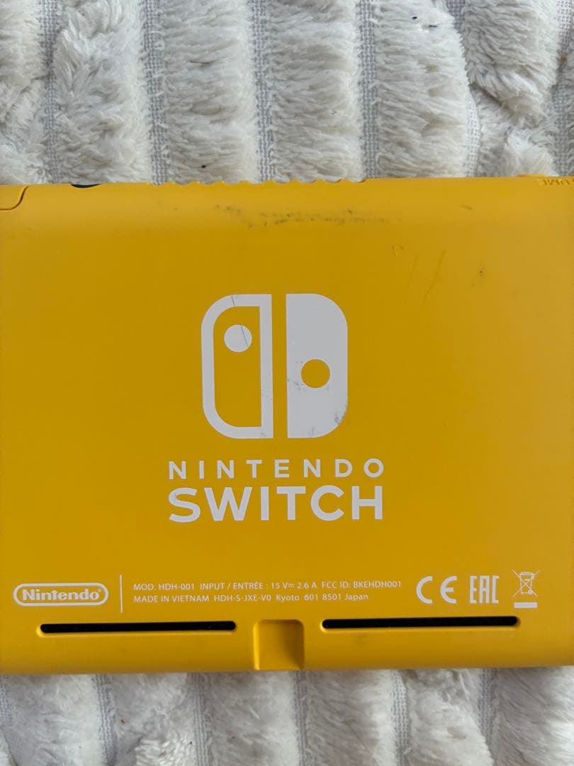 Nintendo Switch Lite イエロー 本体　ジャンク