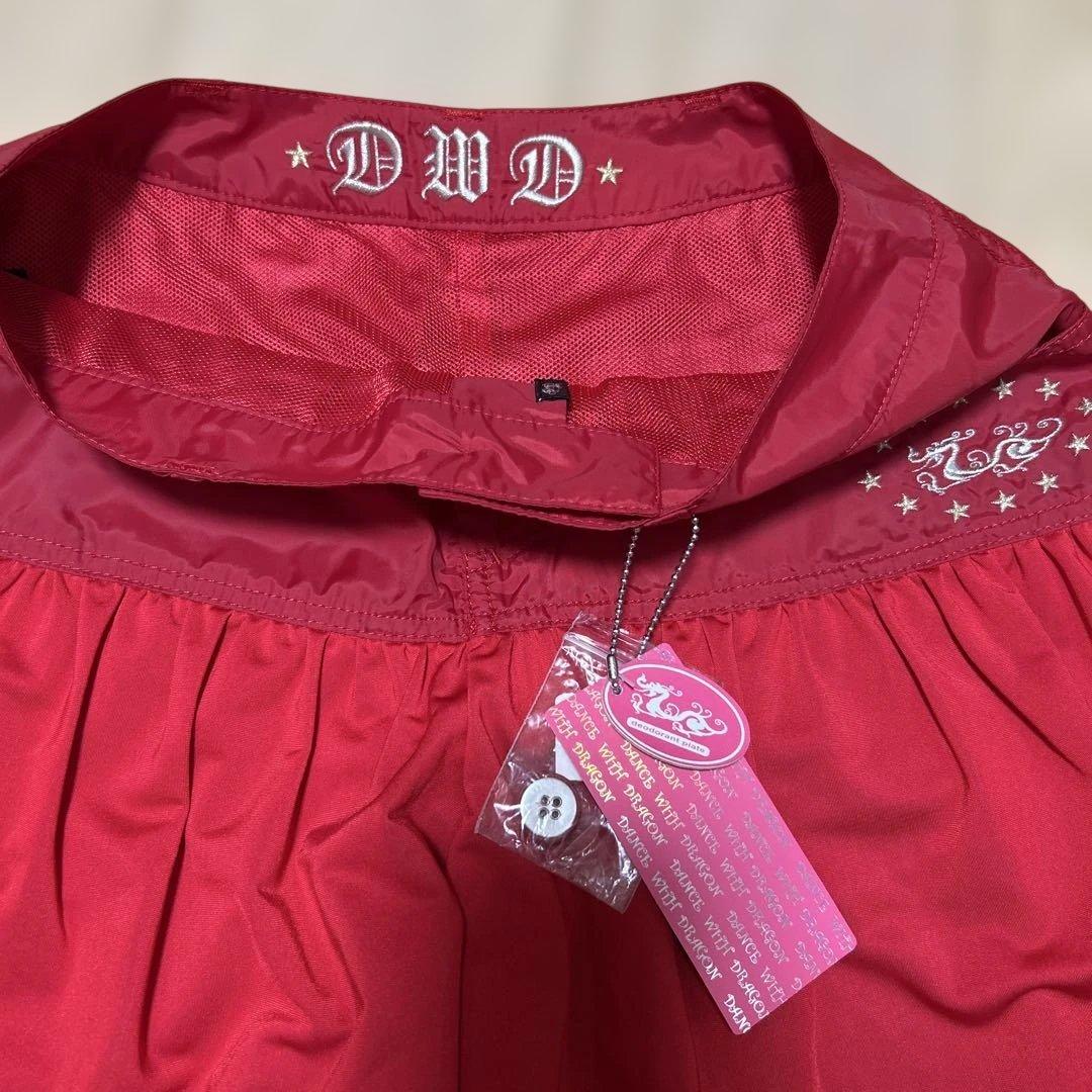タグ付き新品　ダンスウィズドラゴン　ゴルフ フレアスカート風パンツ 赤
