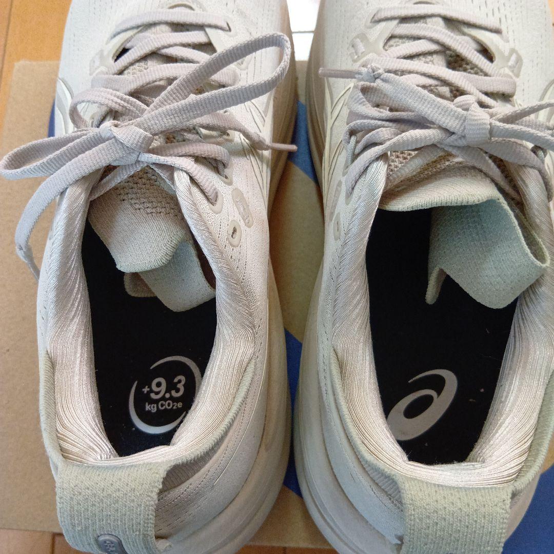 アシックス　ゲルニンバス　28 フェザーグレー　クリーム　26.5 2E