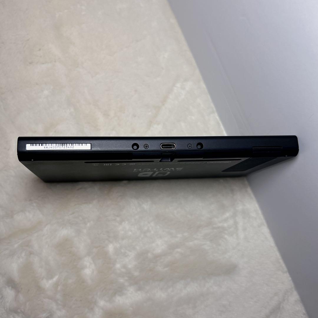 【美品】本体ほぼ未使用 Nintendo Switch 本体