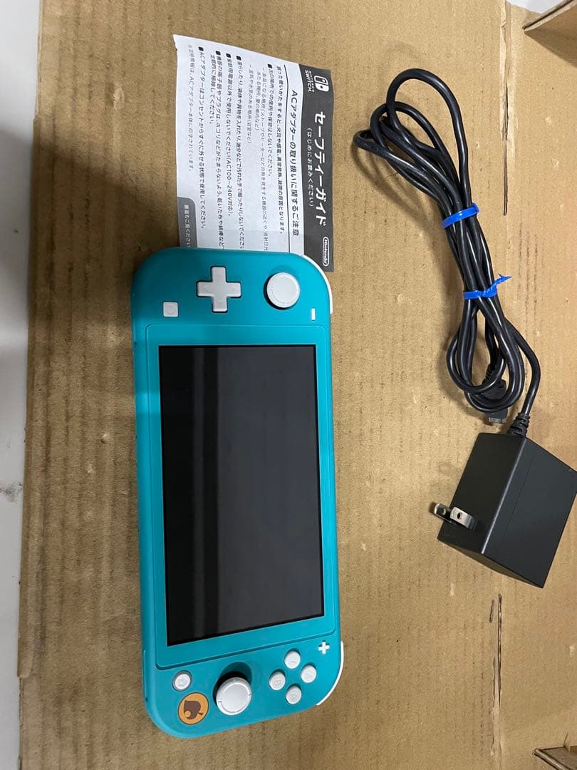 Nintendo Switch Lite あつまれ どうぶつの森セット　本体のみ