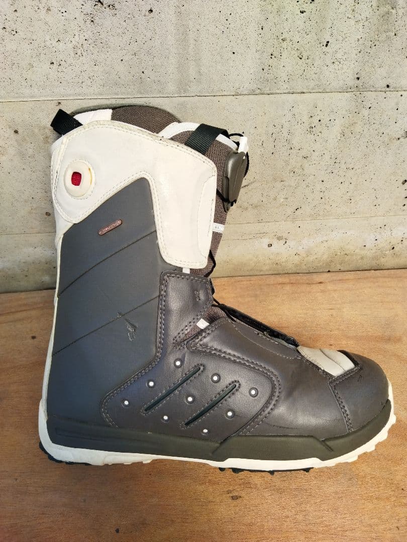 サロモン　SALOMON スノーボードブーツ 27.5cm　SYMBIO