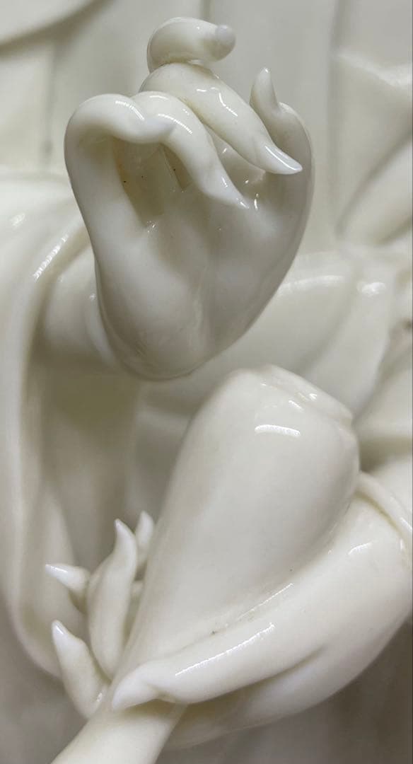 観音様　白磁　仏教美術 　bg313