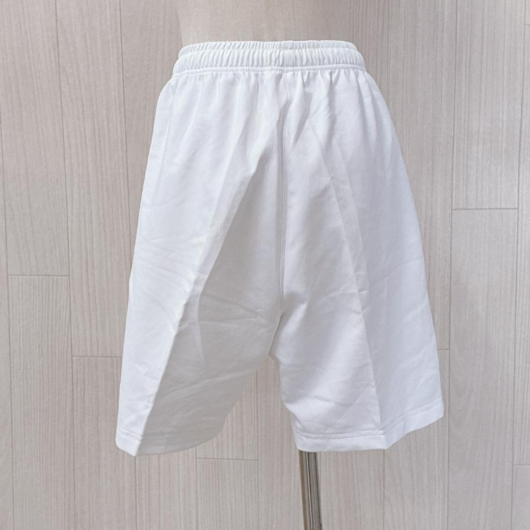 YONEX ヨネックス ショートパンツ 日本製 スリット 白 スポーティ 運動