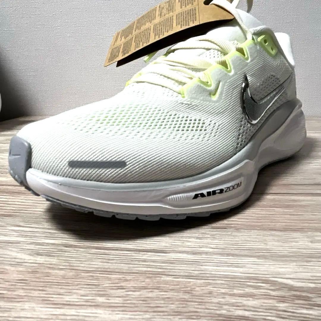 新品タグ付NIKE ランニングシューズ　エアズーム　ペガサス41 24.0