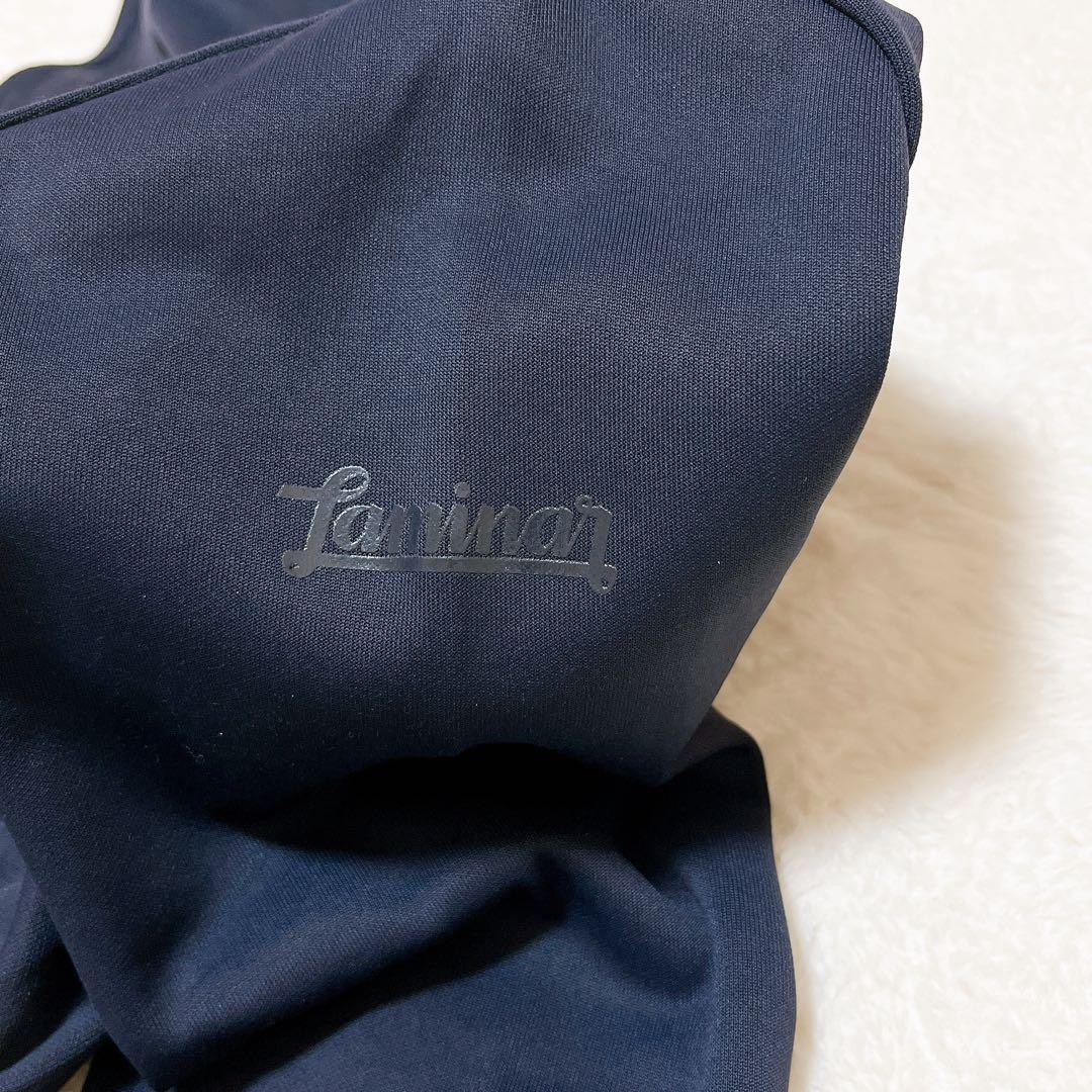 美品✨HERNO Laminar ペプラムジャケット パーカー 44サイズ　紺