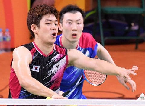 VICTOR韓国代表徐承宰選手着用モデル バドミントンシャツトナミ実業団NTT