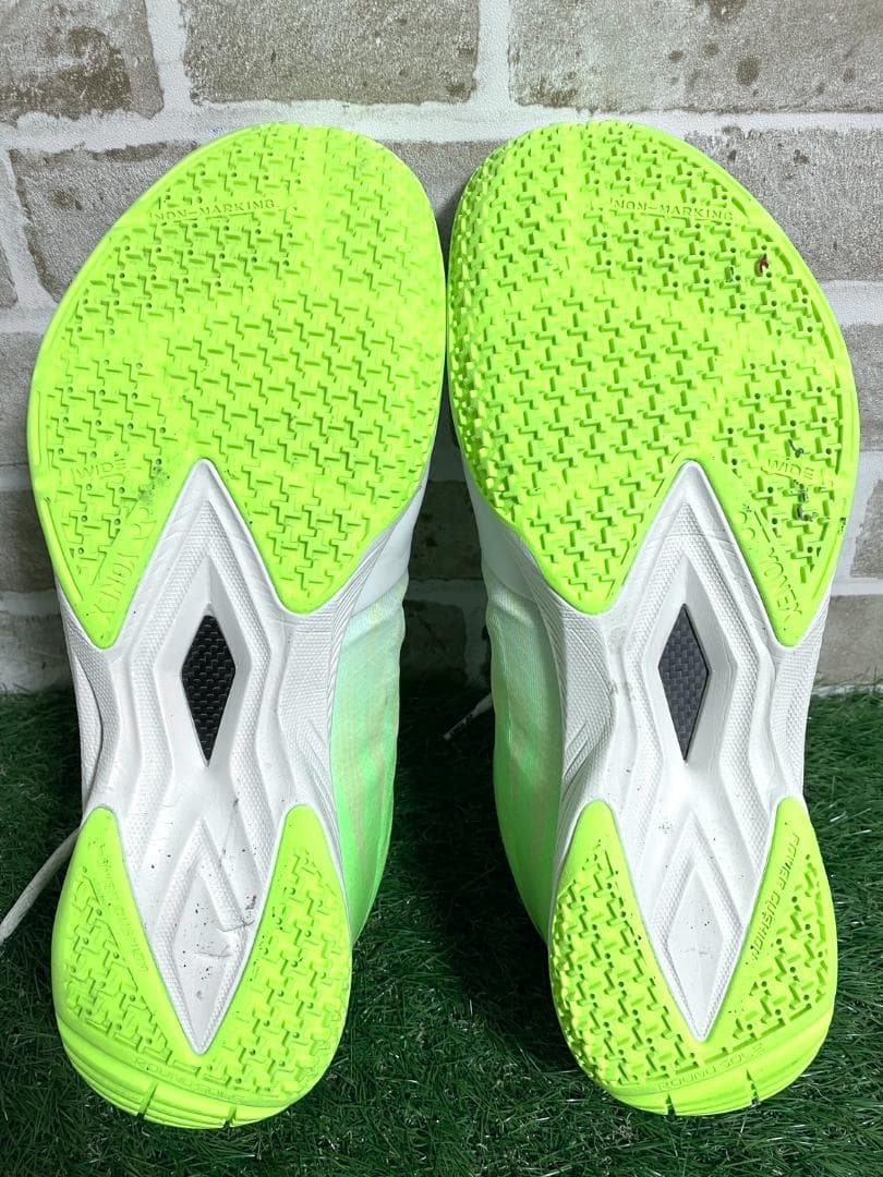 【24時間以内/匿名配送】ヨネックス パワークッション エアラスZ 28.5cm