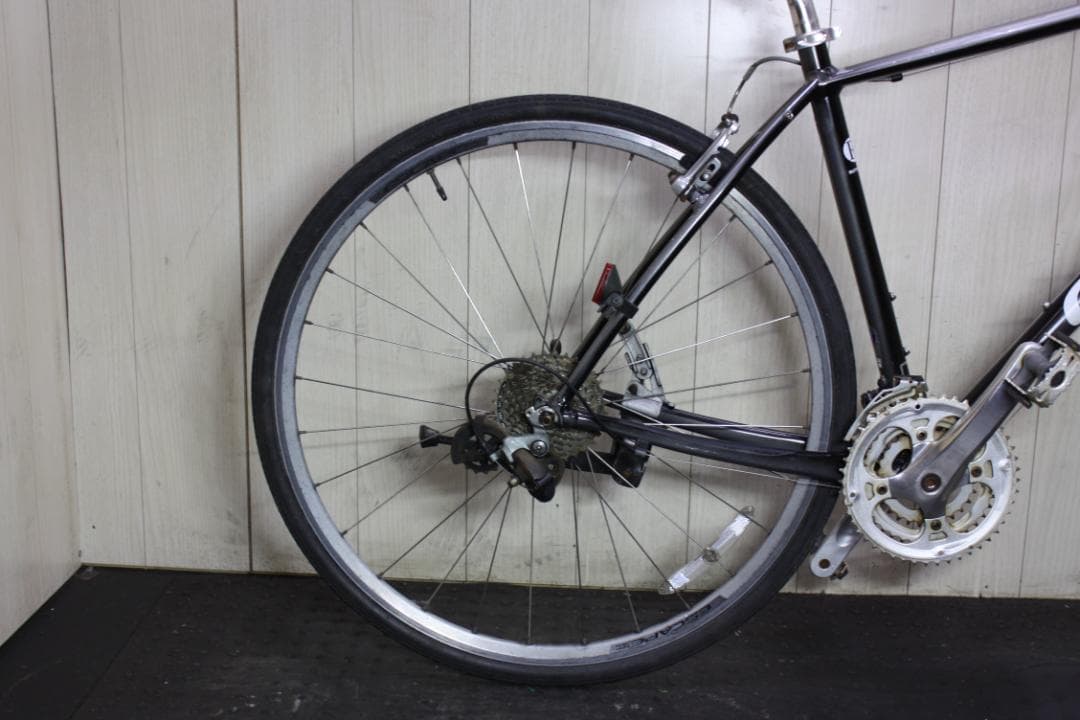 GIANT ESCAPE R3 700C 24速 500mm GREY色 クロス