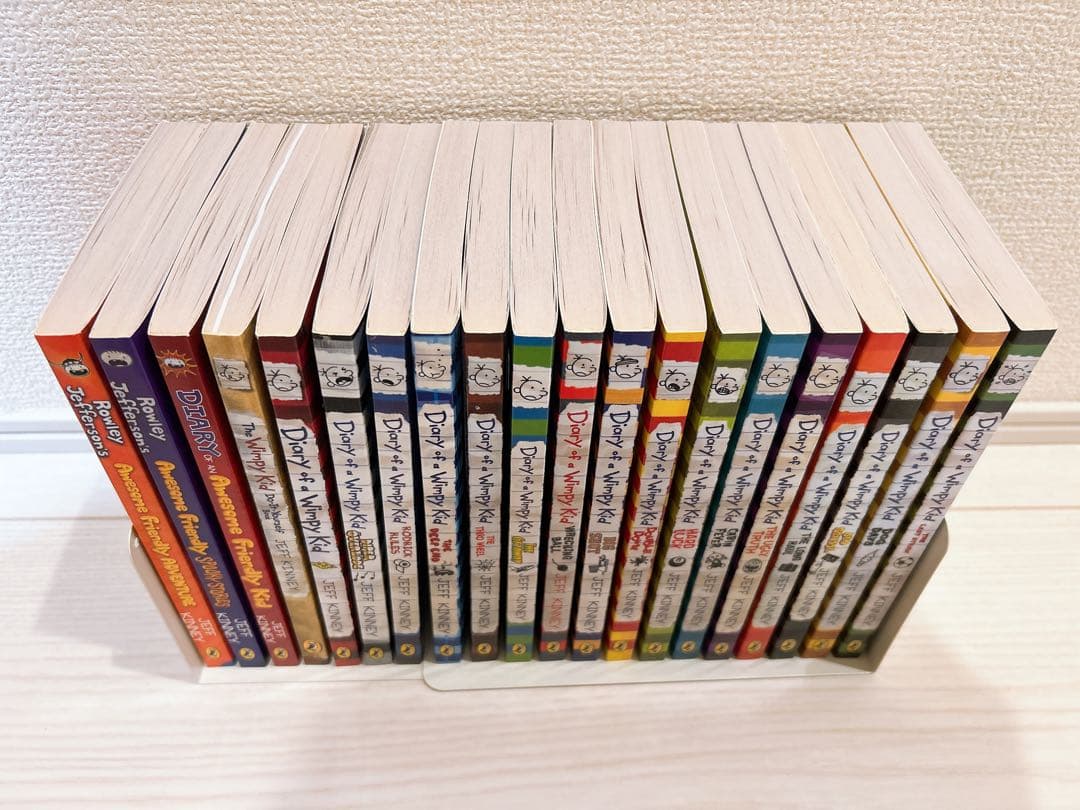 Diary of a Wimpy Kid 最新版　洋書　英語絵本