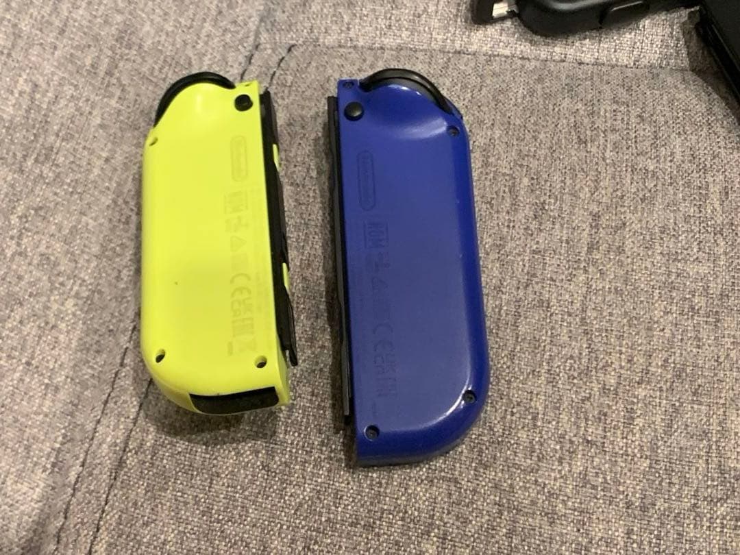 Switch本体　ネオン