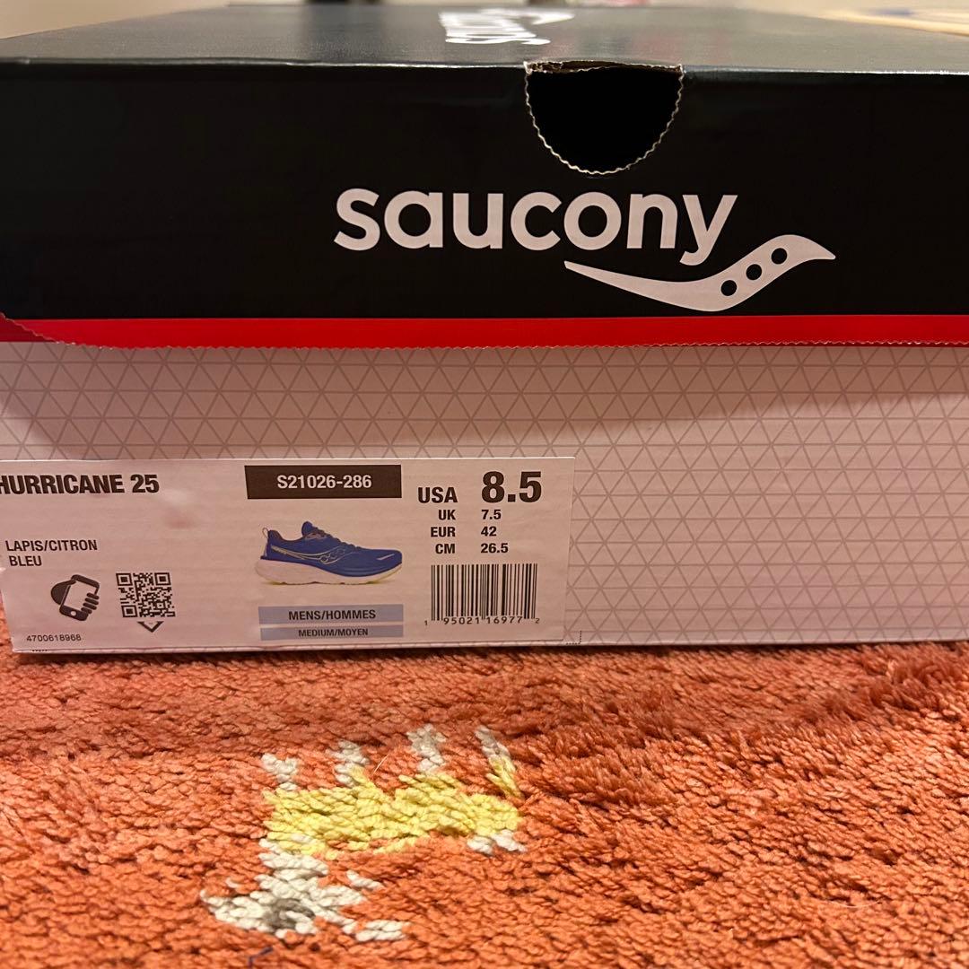 美品 サッカニー ハリケーン25 サイズ26.5㎝