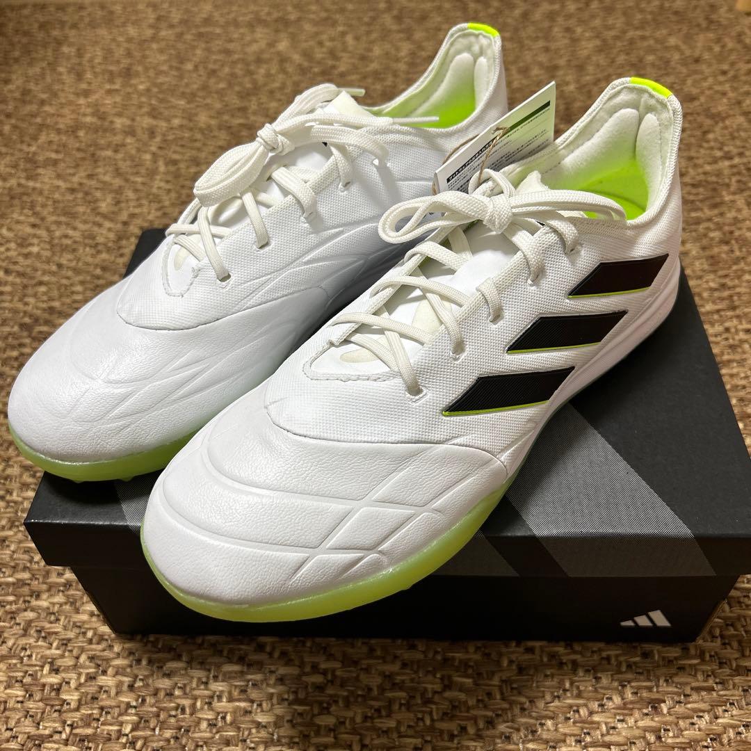 【新品未使用25.5㎝】アディダス コパピュア.1 TF
