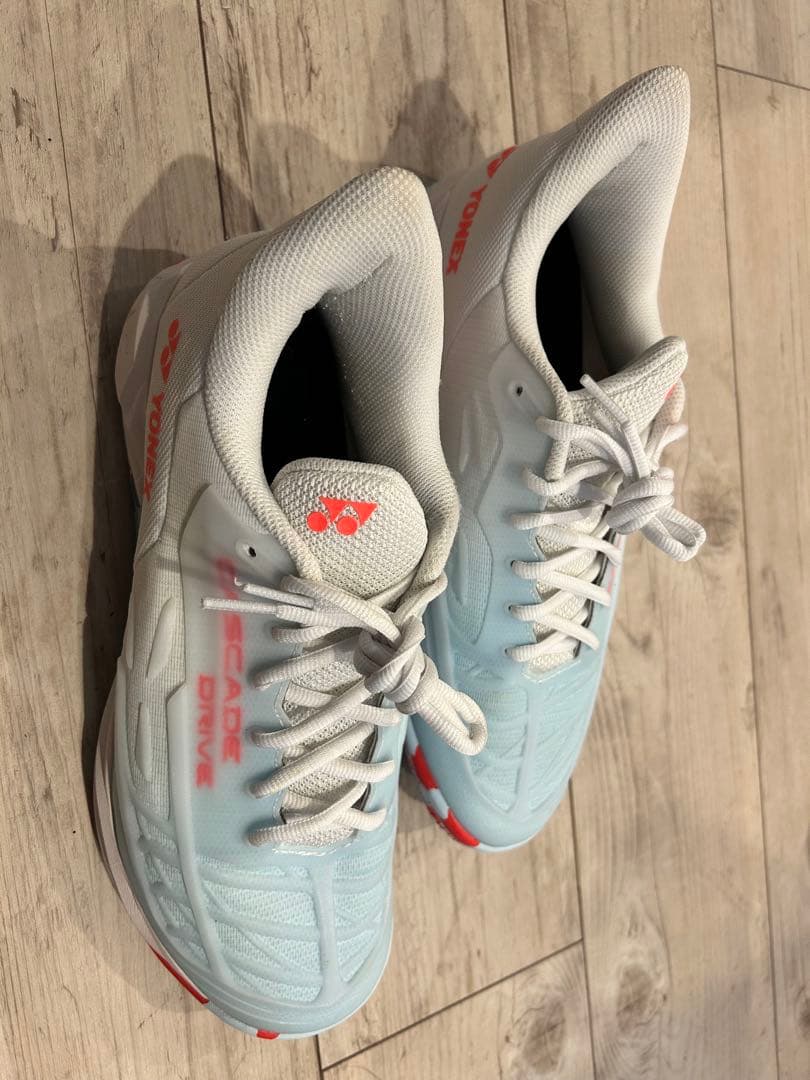 YONEX バドミントンシューズ　27.5㎝カスケードドライブ