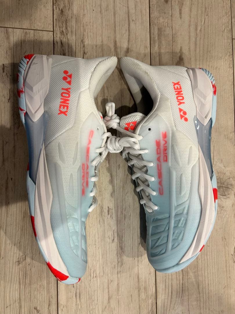 YONEX バドミントンシューズ　27.5㎝カスケードドライブ