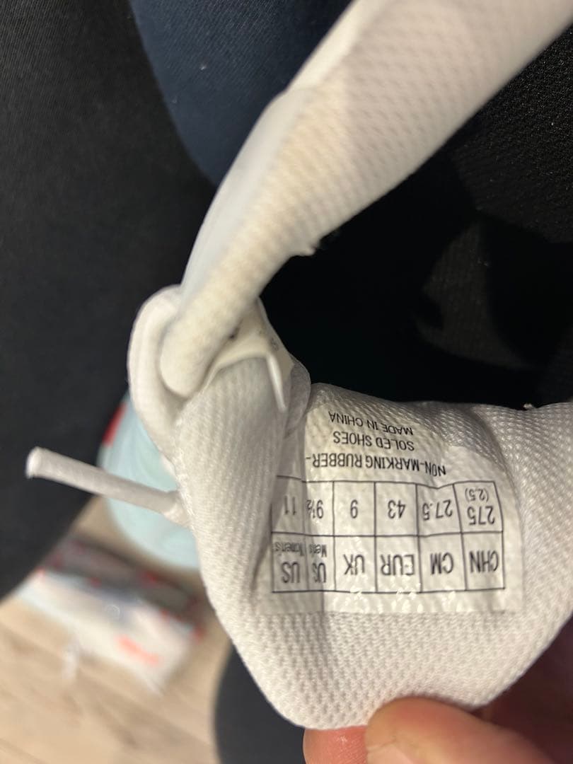 YONEX バドミントンシューズ　27.5㎝カスケードドライブ