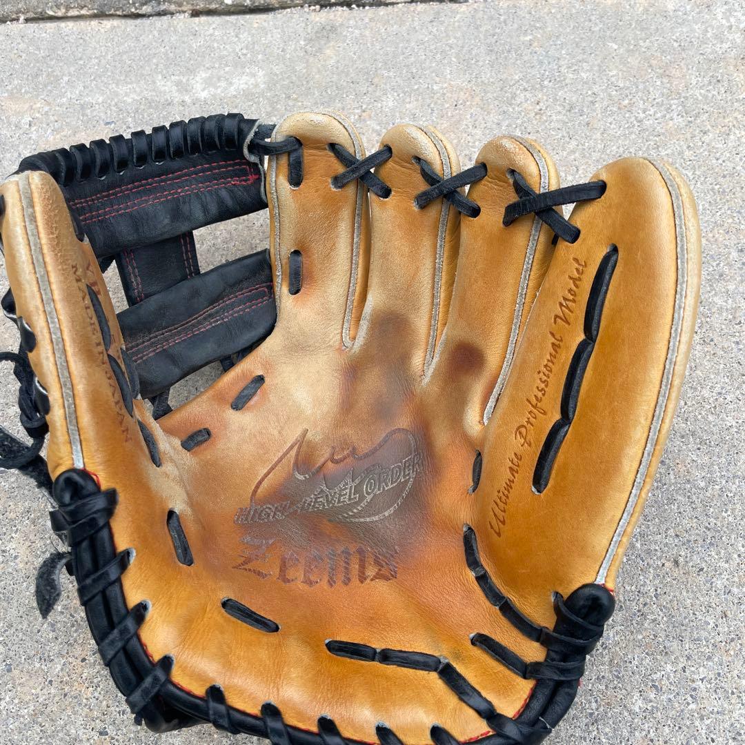 3月1日迄特別価格　ジームス　軟式グローブ