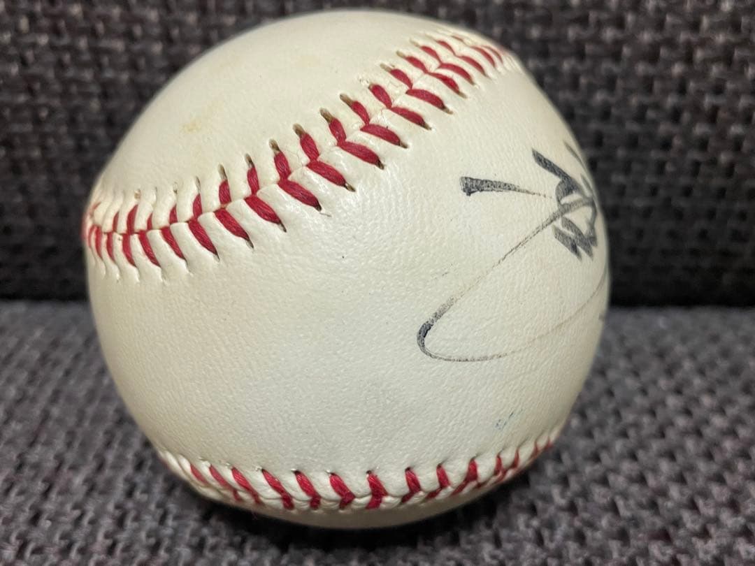 黒田博樹 直筆サインボール ★ 広島東洋カープ〜①