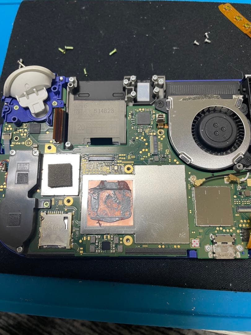 a*a様 Nintendo Switch Lite イエロー　メイン基盤使えるジ