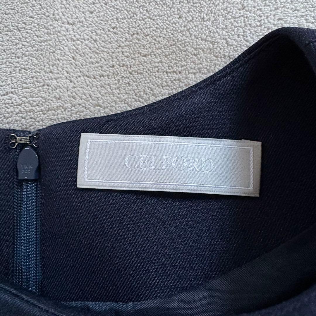【新品】CELFORD セルフォード タックタイトワンピース ネイビー 38