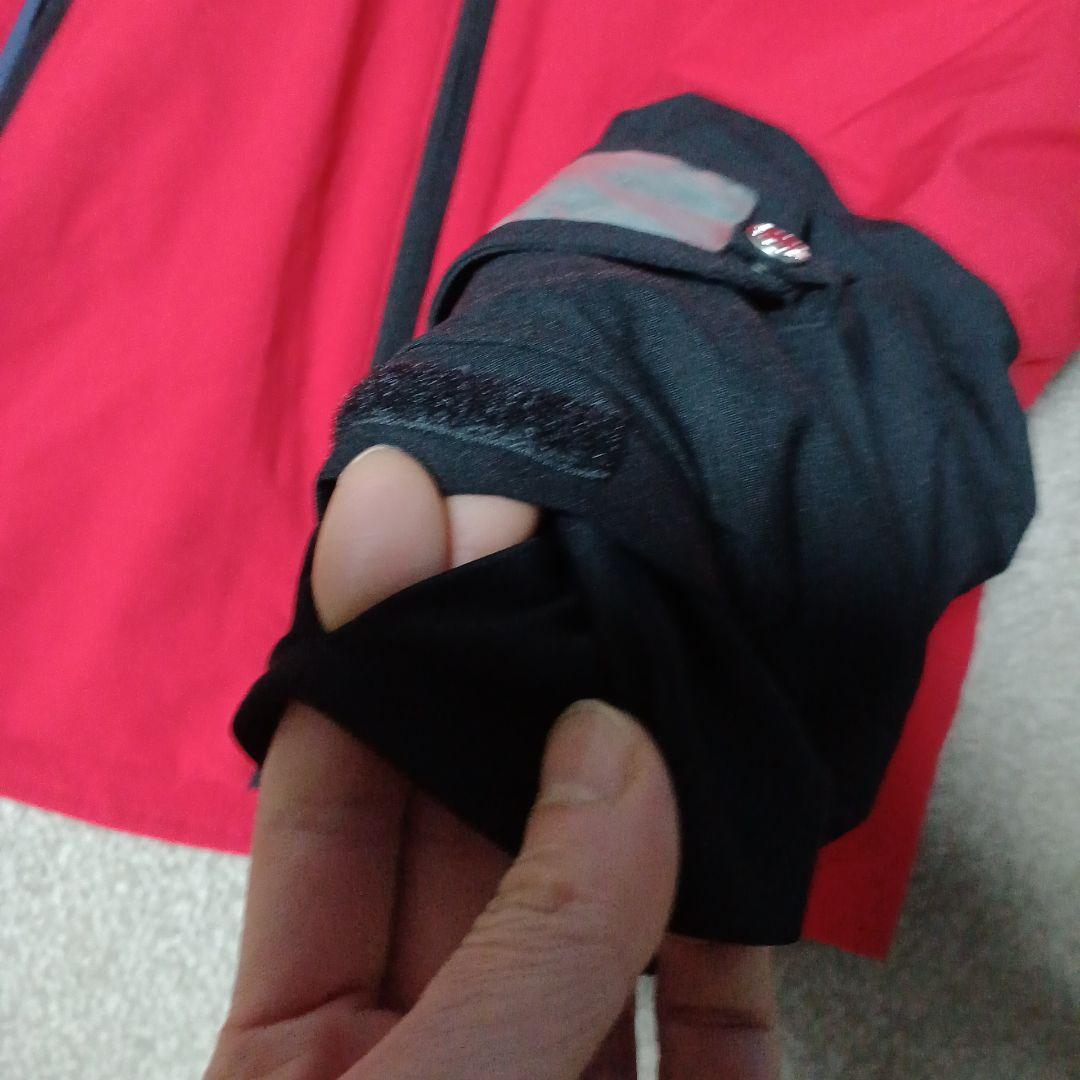 未使用　ONYONE　オンヨネ スキーウェア L　スノーボードウエア　赤