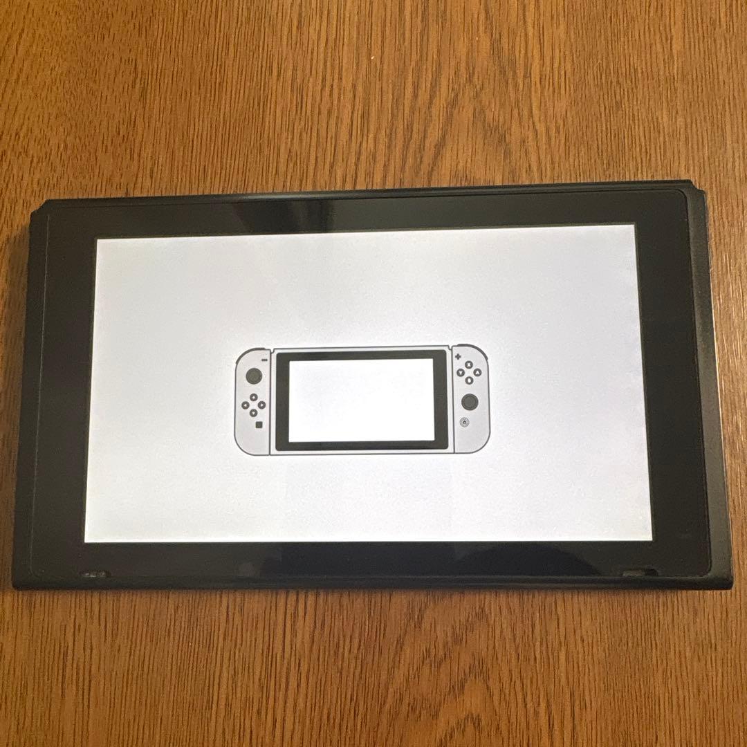 Nintendo ニンテンドーSwitch 2020年　本体　付属品