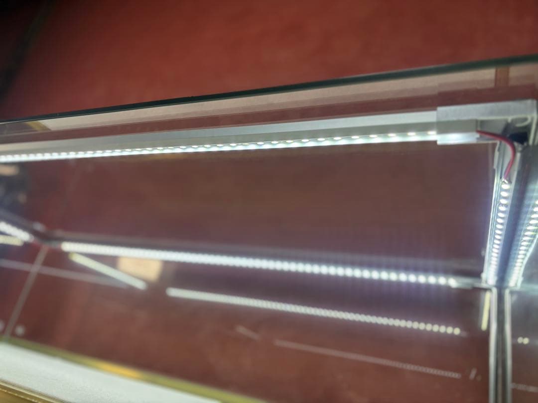 カウンター型LED照明&引き出し付きガラスジュエリーショーケース
