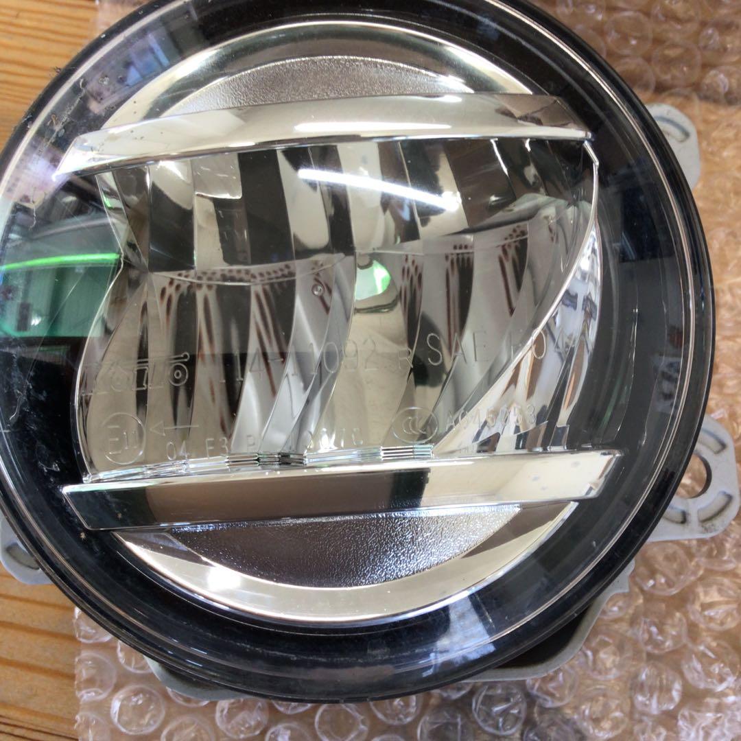 ダイハツ純正　フォグランプセット