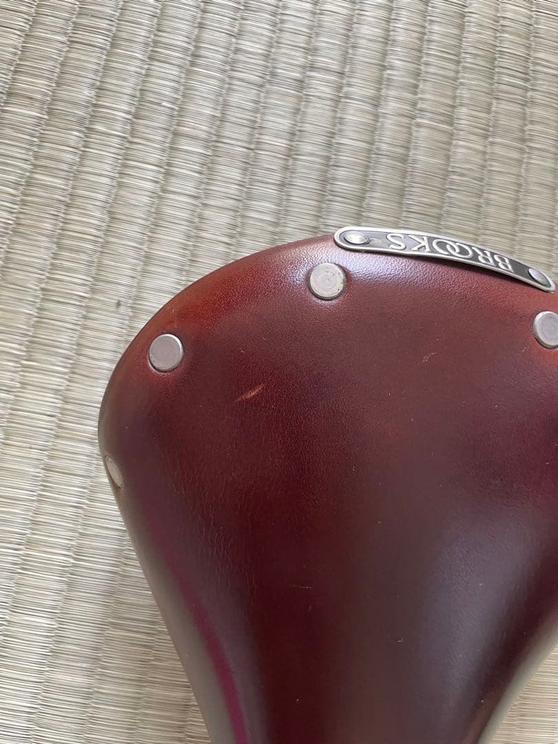 BROOKS ブラウン　チタンサドル