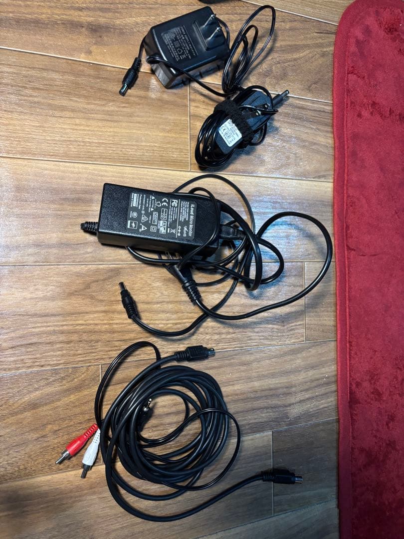 iLoud Micro Monitors - スタジオモニタースピーカー