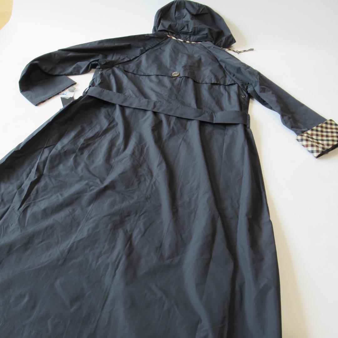 アクアスキュータム未使用ネイビー トレンチデザイン レインコート L 2/2
