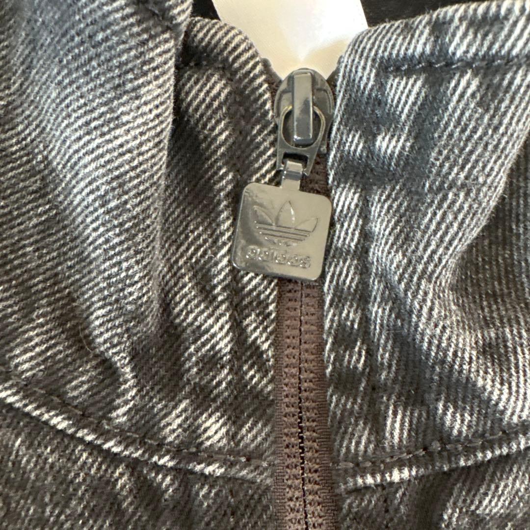 お値下げ⭕️ adidas ダークグレー ストライプ ジャケット