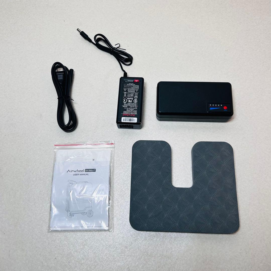 乗れる電動スーツケース Airwheel SE3miniT SILVER 正規品
