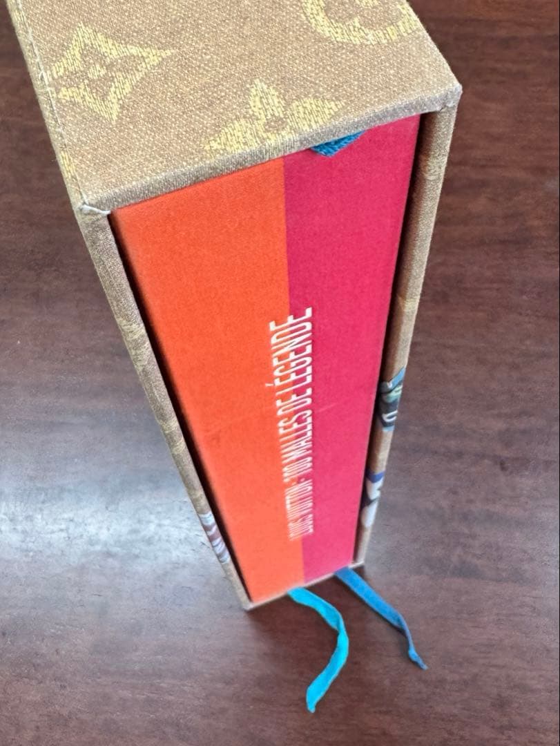 ルイヴィトン 本 伝説のトランク 100 Malles de Légende