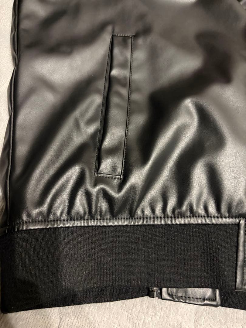 ZARA フェイクレザー ボンバージャケット size XL