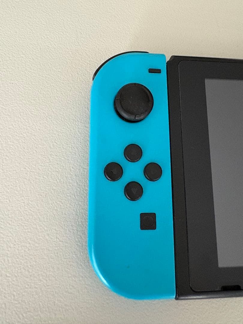 Nintendo Switch 本体 青/赤 Joy-Con、充電器付