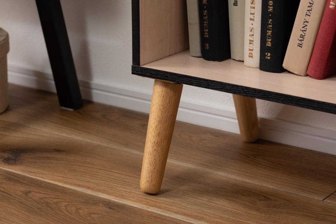 上が丸いデザイン☆コレクションケース　ホワイト　 コレクションシェルフ 脚付き