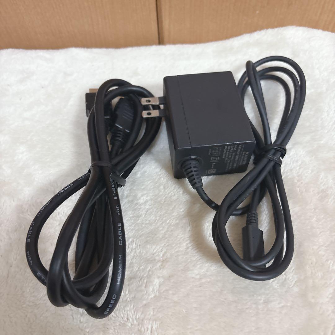 Nintendo Switch 本体　ネオンブルー／ネオンレッド