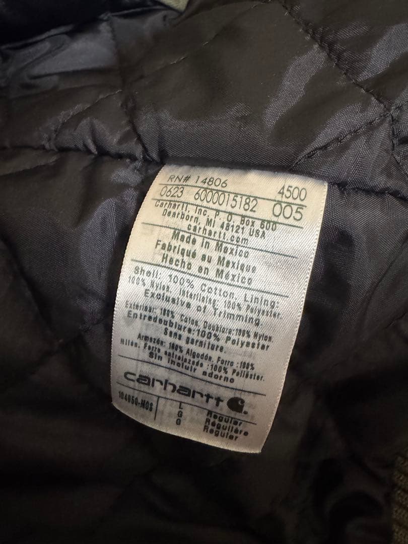 Carhartt アクティブジャケット J130