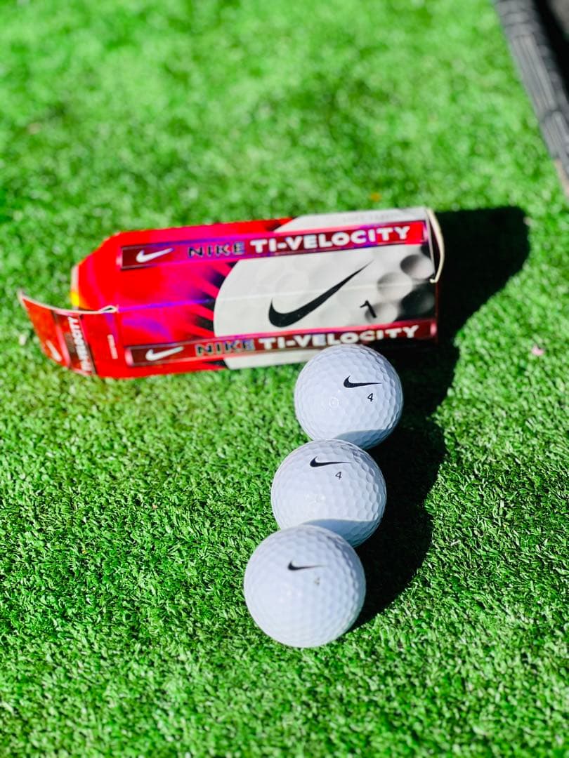 Nike VR Pro ゴルフクラブ2本セットとボール