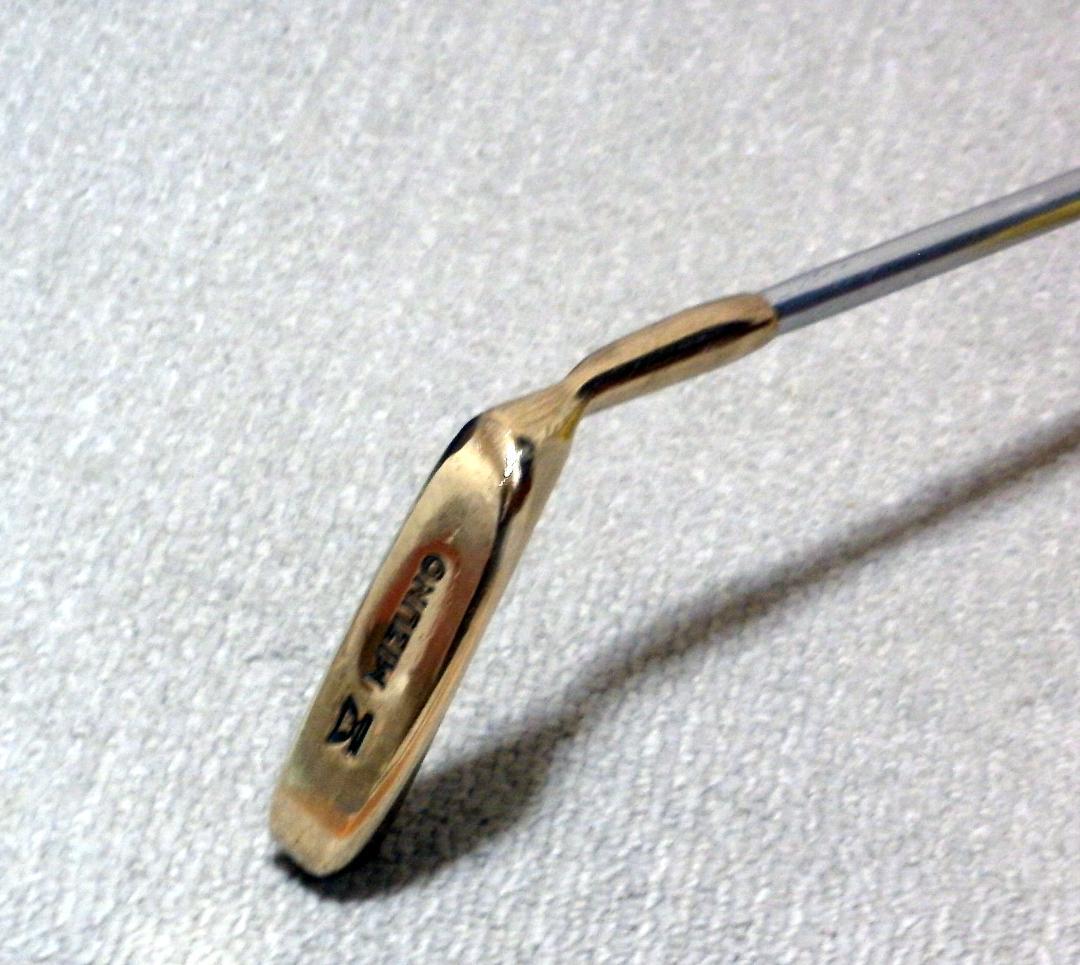 「この一本　勝負　決める」　ＭＩＺＵＮＯ　ゴルフクラブ　パター　右利き