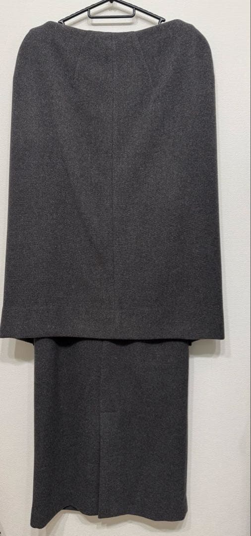 ワンピース laubeblanc Narrow line Cape Dress