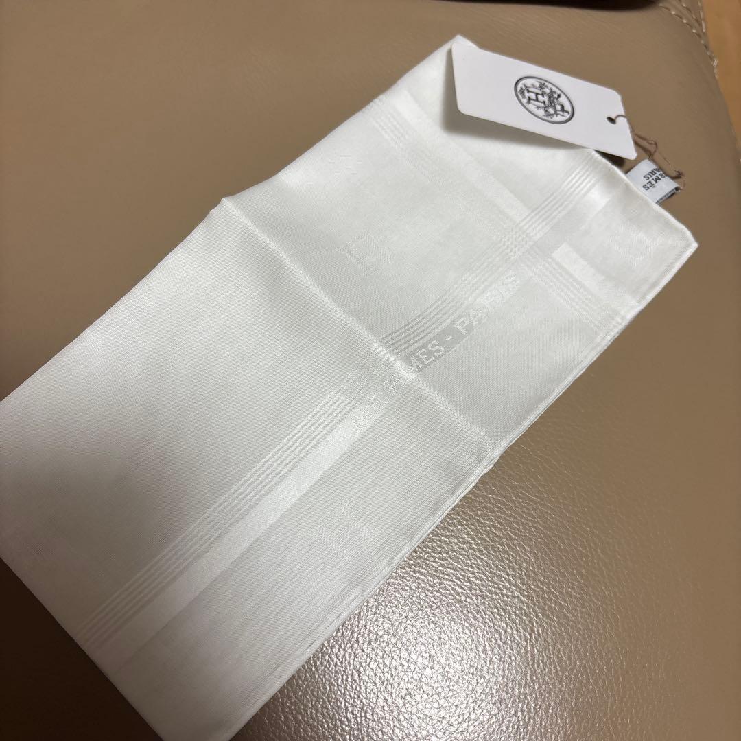新品 HERMES / エルメス ハンカチーフ ホワイト