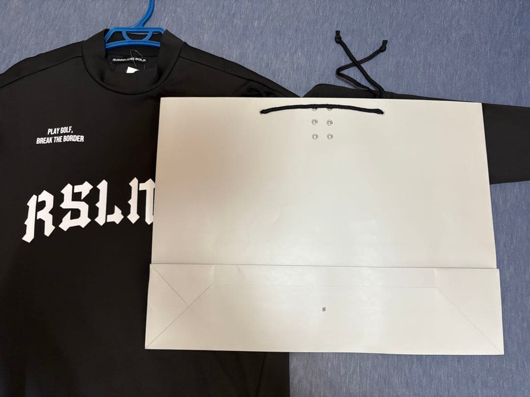 【新品・未使用】RUSSELINO GOLF モックネックと紙袋のセット
