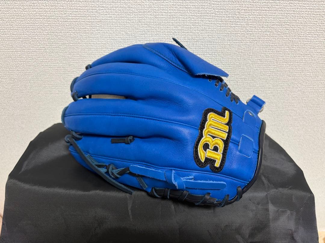 ベースマン　軟式オーダーグラブ　投手用　スチーム型付け　未使用