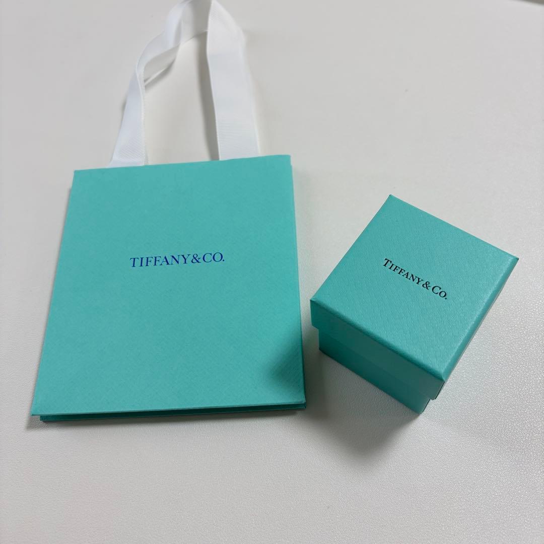 極美品　ティファニー　リングケース　指輪入れ　空箱　リボン付き　ブルーボックス